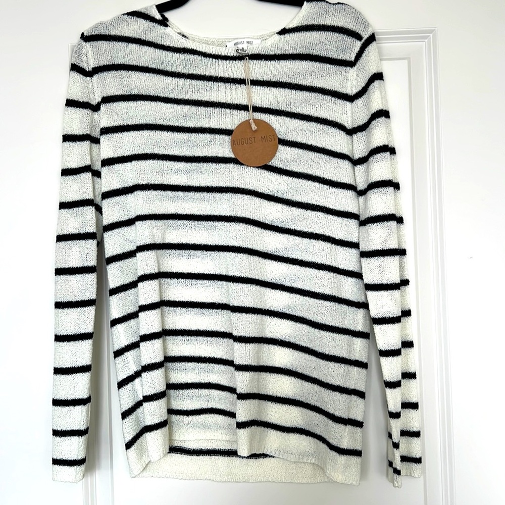 Stripped knitted Sweater